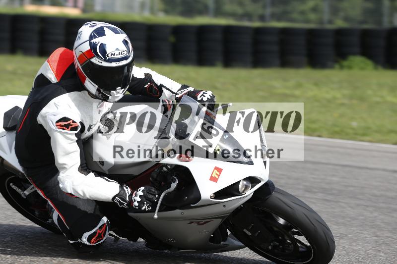 Archiv-2025/53 16.09.2025 Track Day Domi Aegerter ADR/Gruppe rot/76